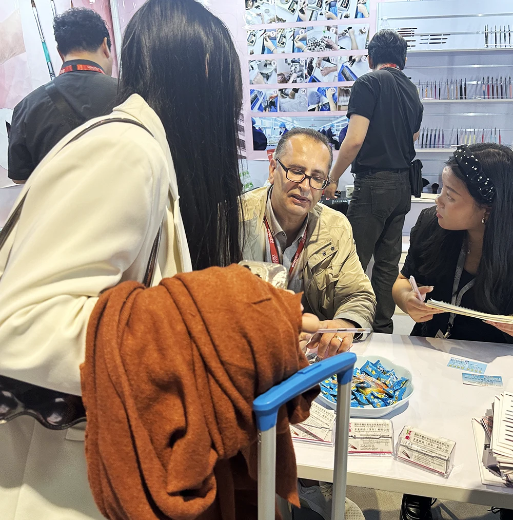 Cosmoprof HK 2024 พบกับแปรงเล็บจำนวนมากและใหม่และใหม่